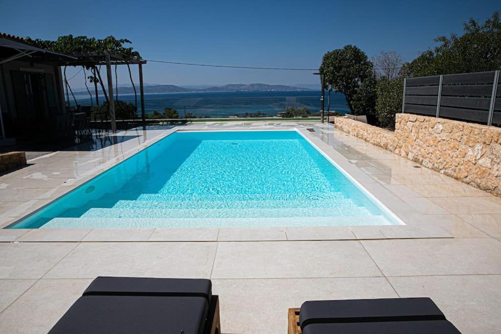 Vila Pine House Agioi Exteriér fotografie