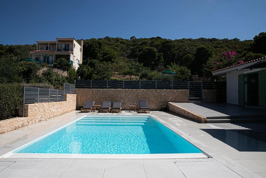 Vila Pine House Agioi Exteriér fotografie